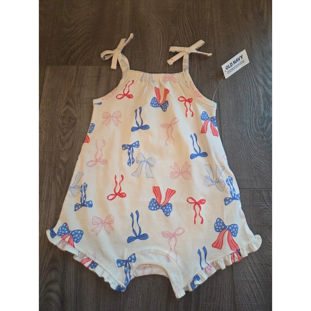Old navy baby girl romper 12-18 mos